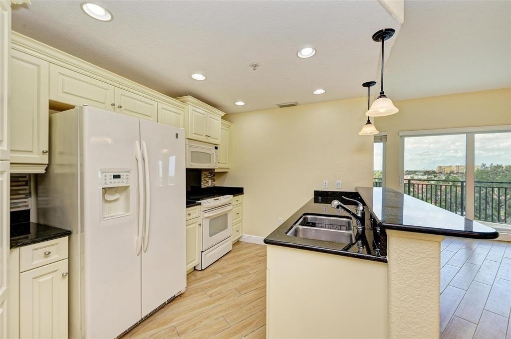 501 Haben Boulevard - Photo 13