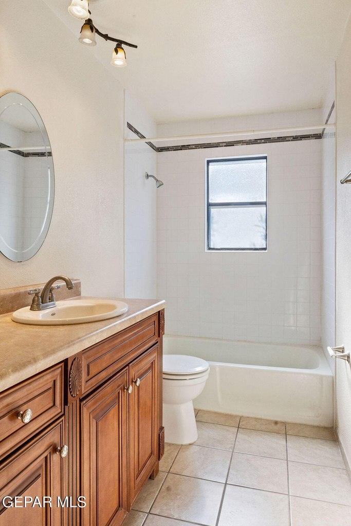 7045 Orizaba Avenue - Photo 16