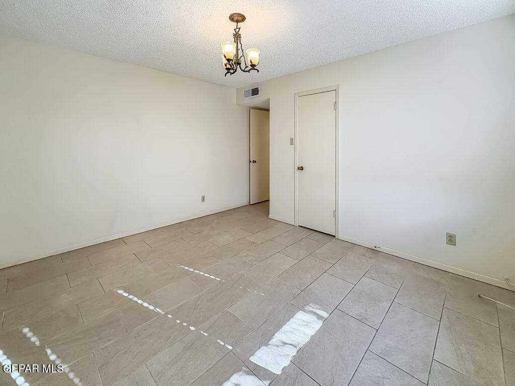 7045 Orizaba Avenue - Photo 20