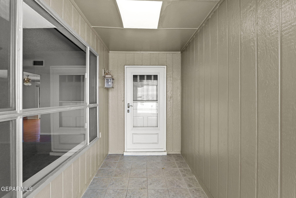 2113 Anise Drive - Photo 2