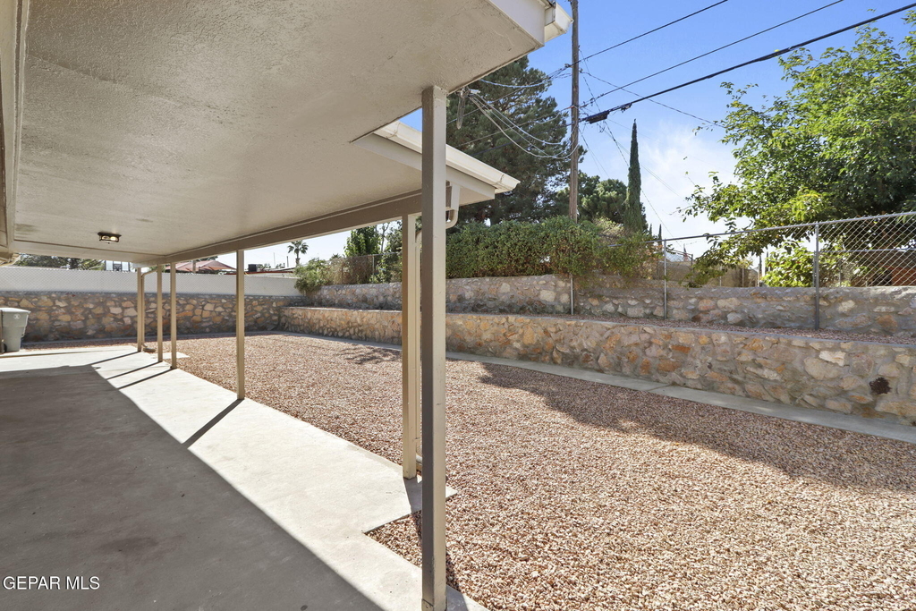 2113 Anise Drive - Photo 29