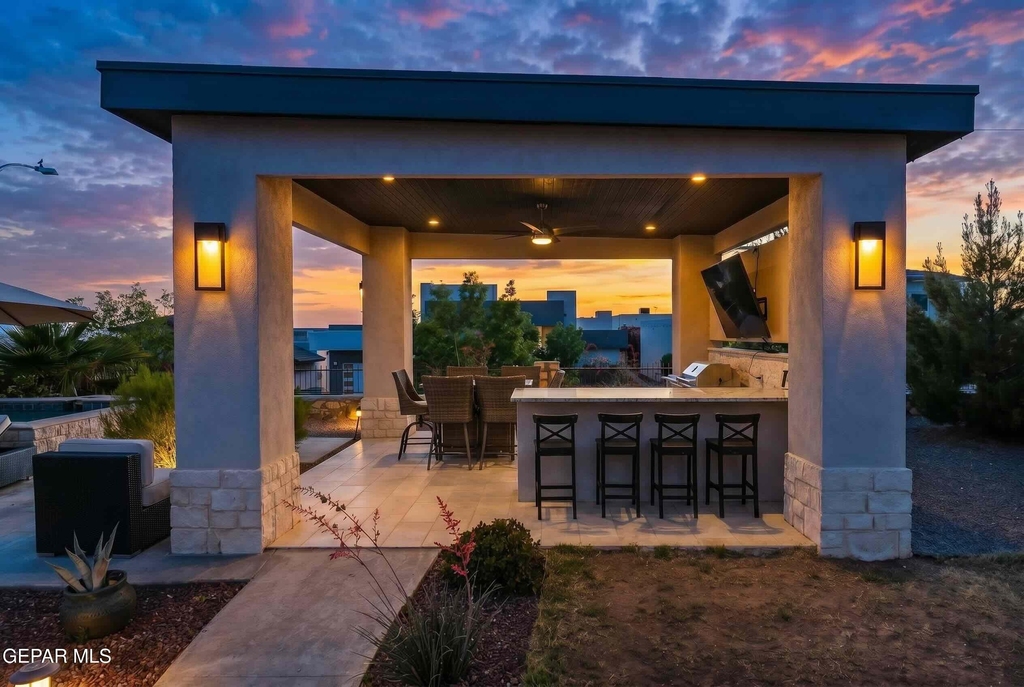 1356 Desert Night Street - Photo 3