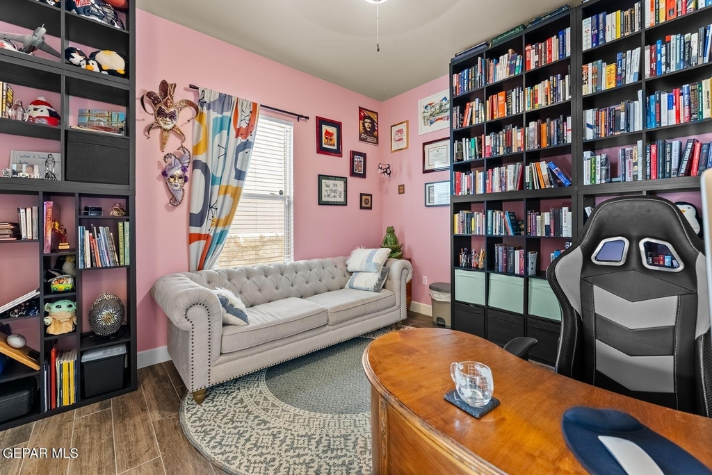 1356 Desert Night Street - Photo 45