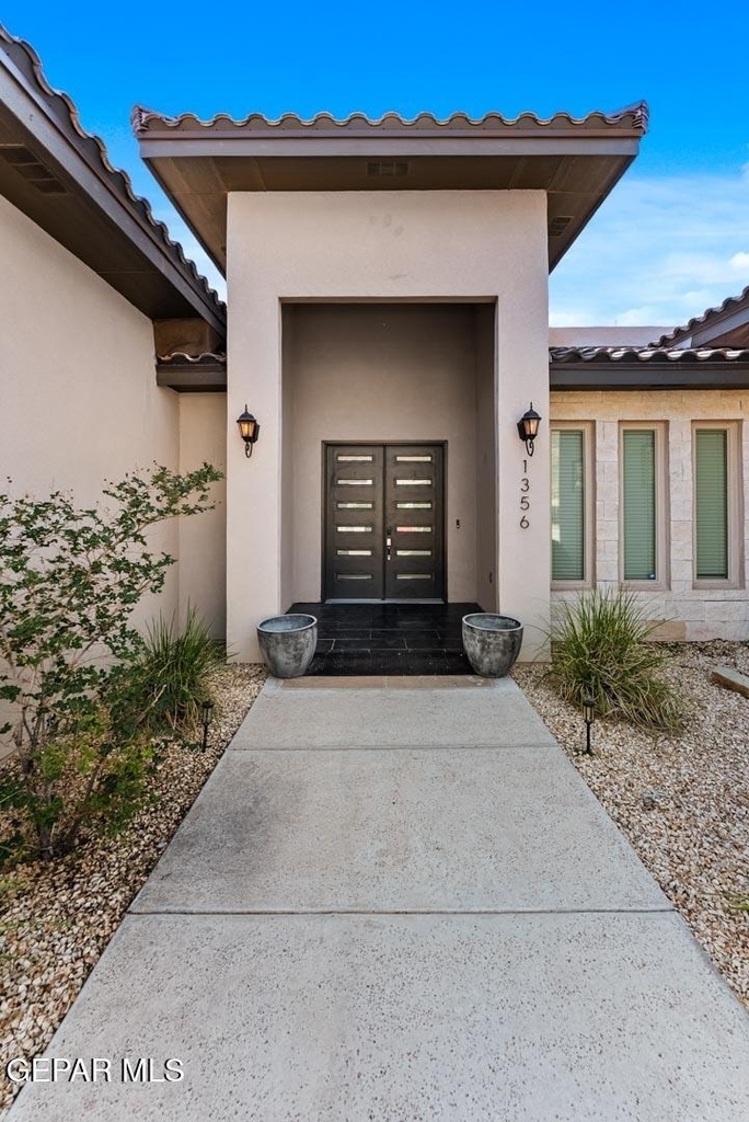 1356 Desert Night Street - Photo 6