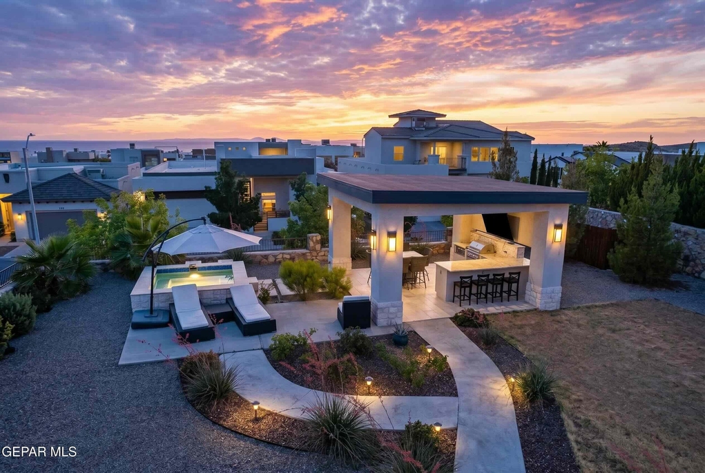 1356 Desert Night Street - Photo 2