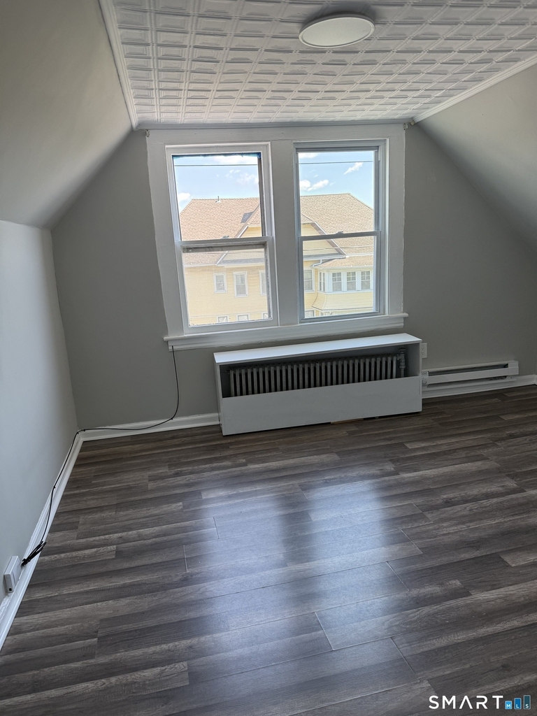 1231 Norman Street - Photo 2