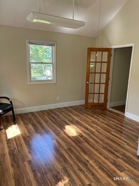 215 Sherman Avenue - Photo 10