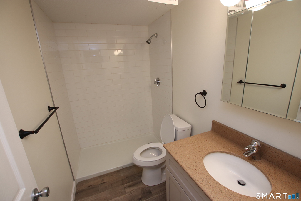 150 Webster Court - Photo 3
