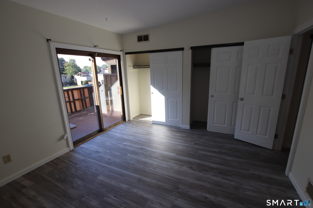 150 Webster Court - Photo 6