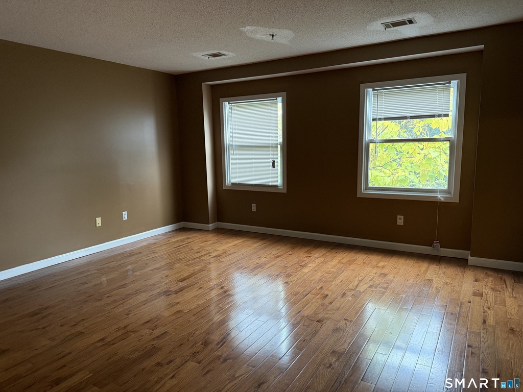 14 Judd Square - Photo 13