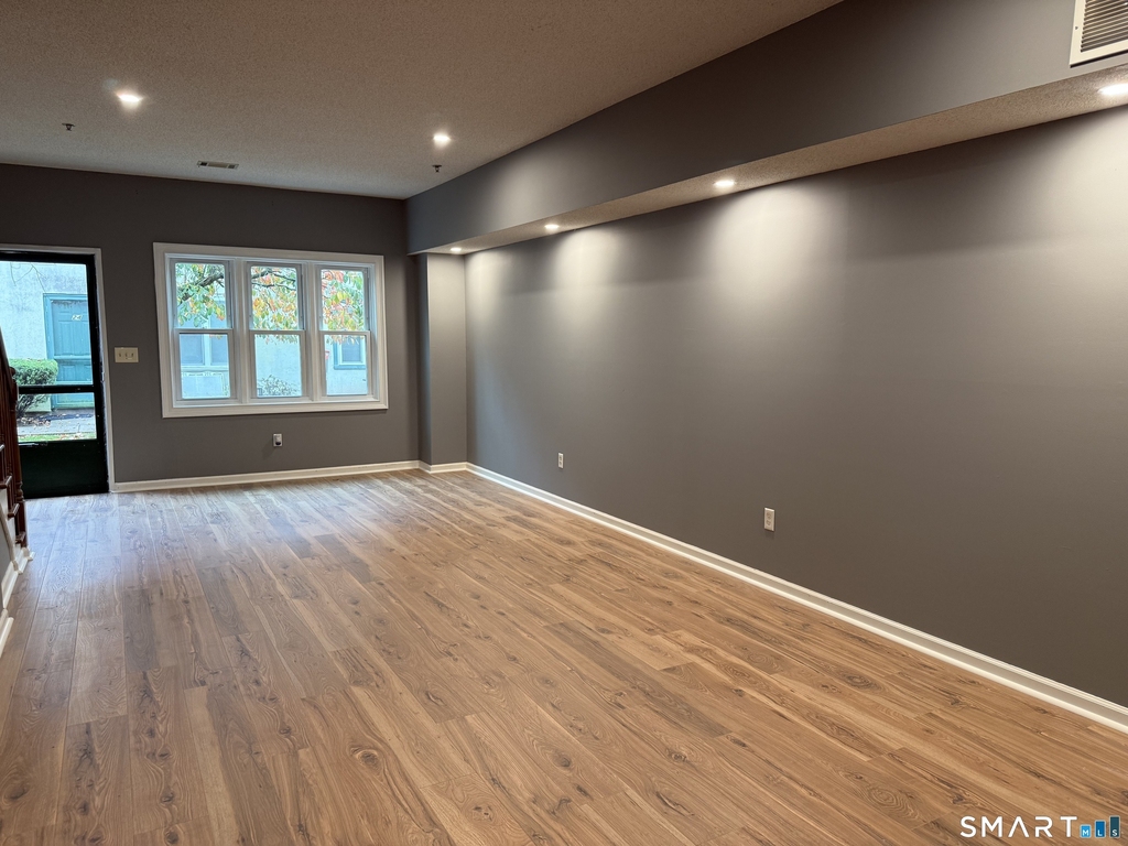 14 Judd Square - Photo 7