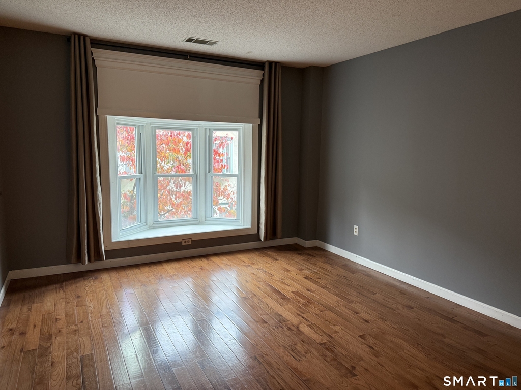 14 Judd Square - Photo 11