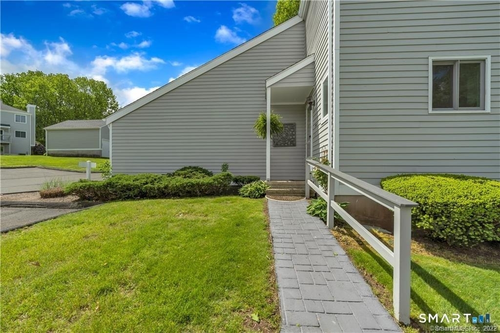 244 Greens Farm Road - Photo 6
