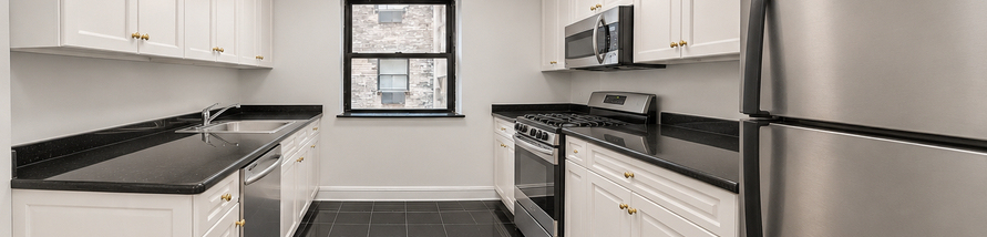 East 46th Street and 2nd Avenue - Photo 4