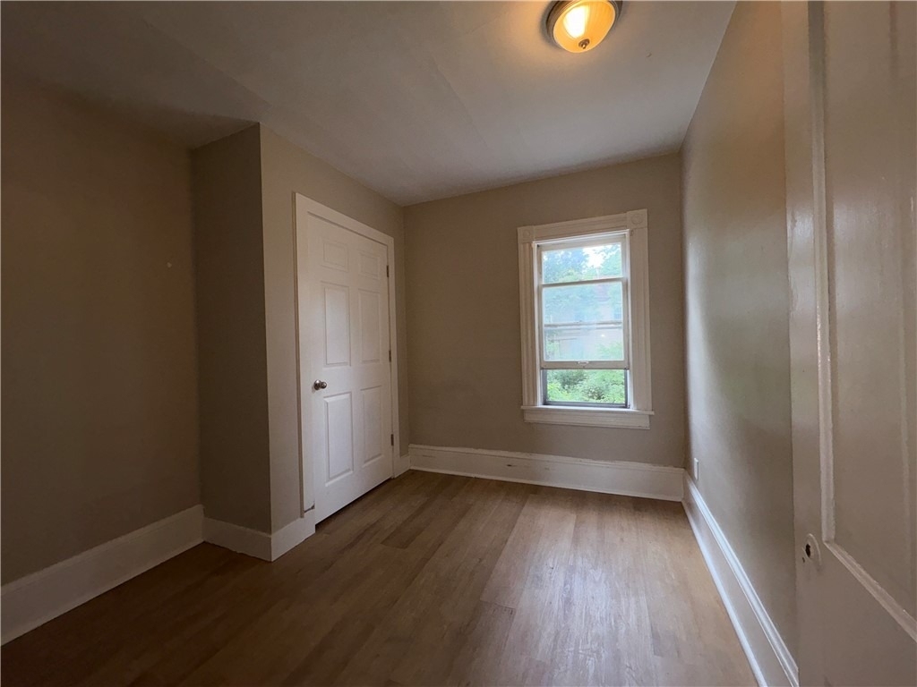 623 Beech St - Photo 10