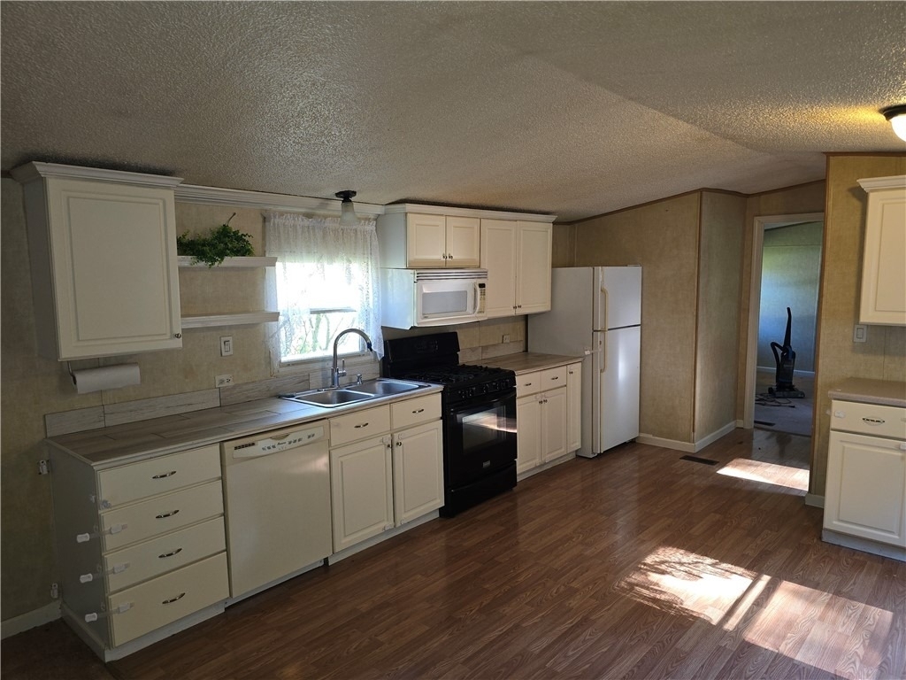 110 W Liberty Rd - Photo 11