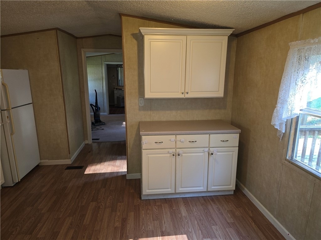 110 W Liberty Rd - Photo 12