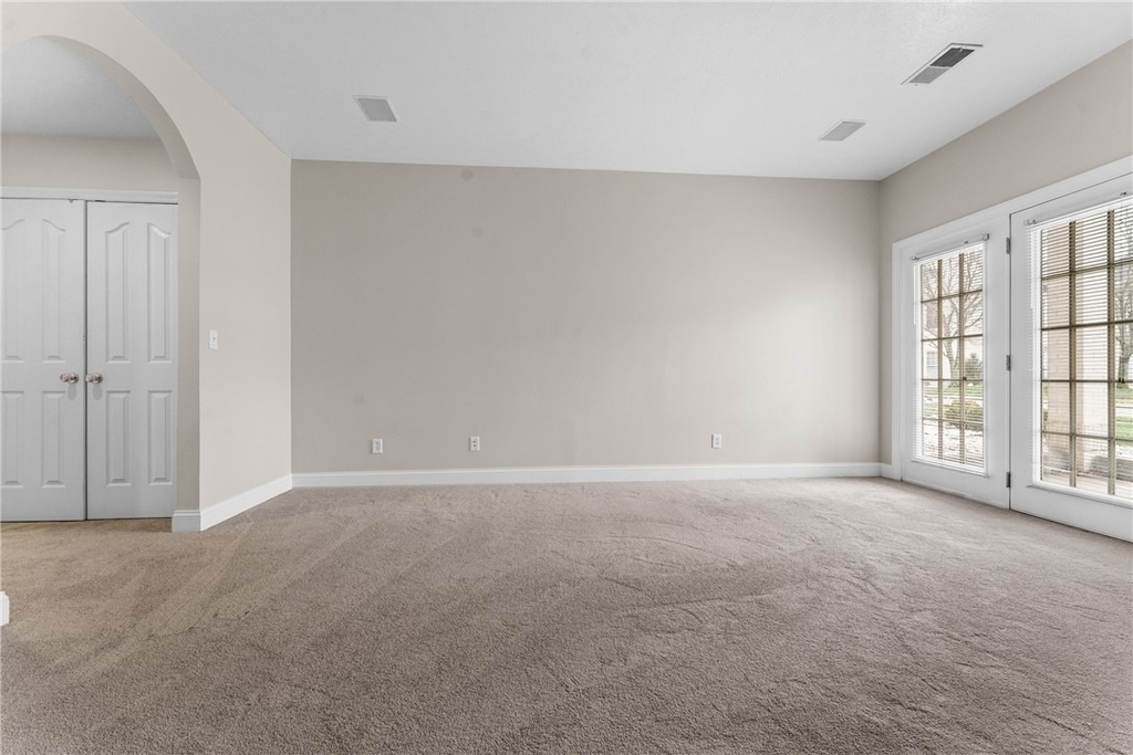 216 Adams Pointe Blvd - Photo 15