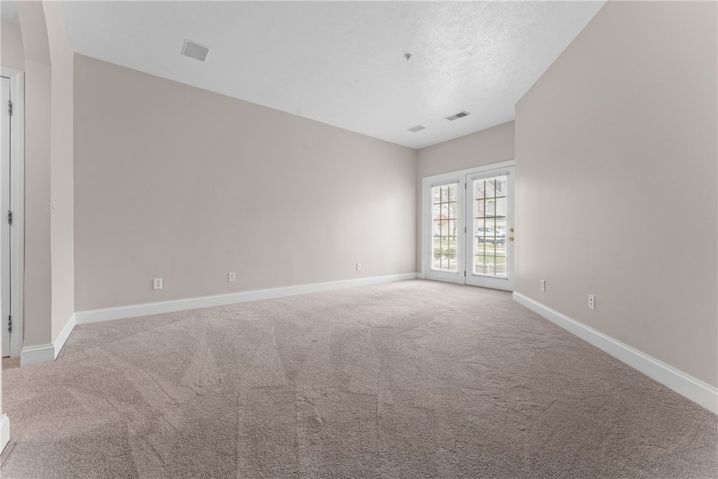 216 Adams Pointe Blvd - Photo 17