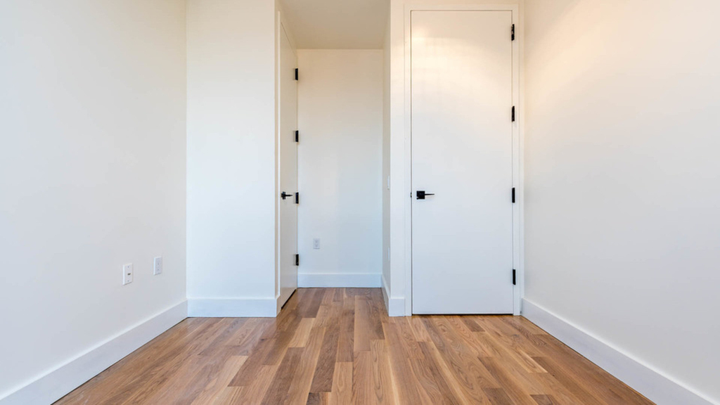 182 Malcolm X Blvd - Photo 15