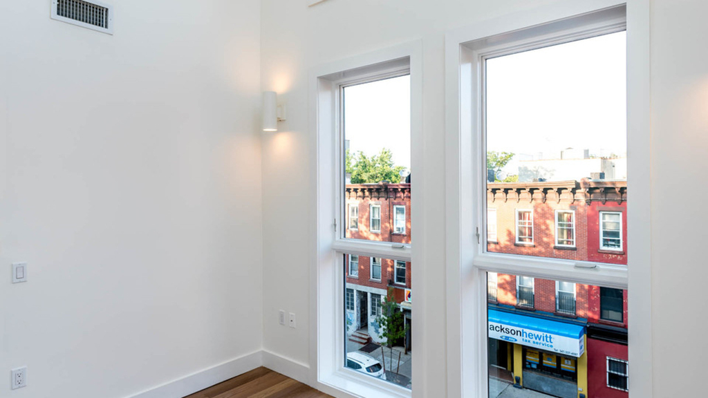 182 Malcolm X Blvd - Photo 9
