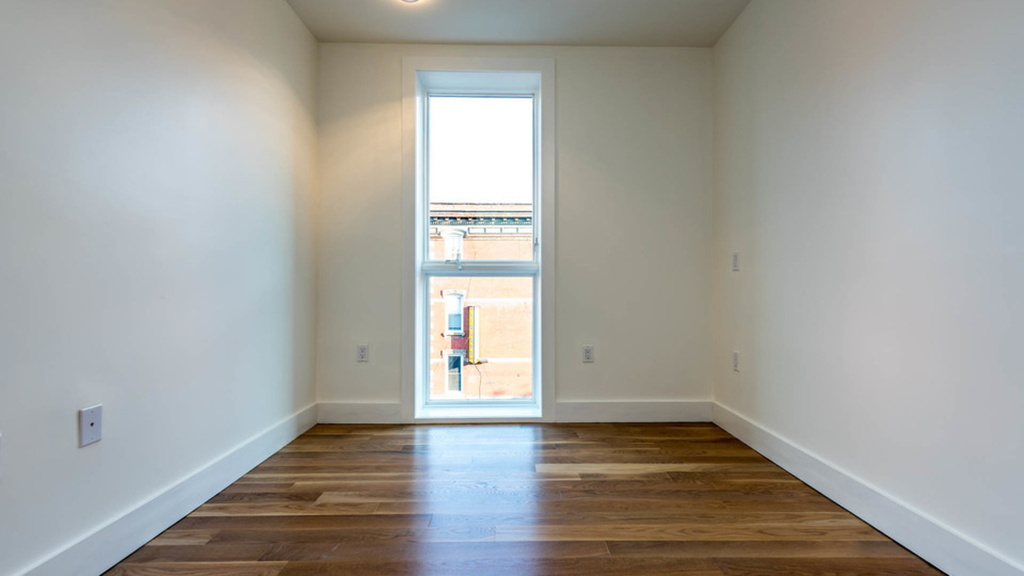 182 Malcolm X Blvd - Photo 10