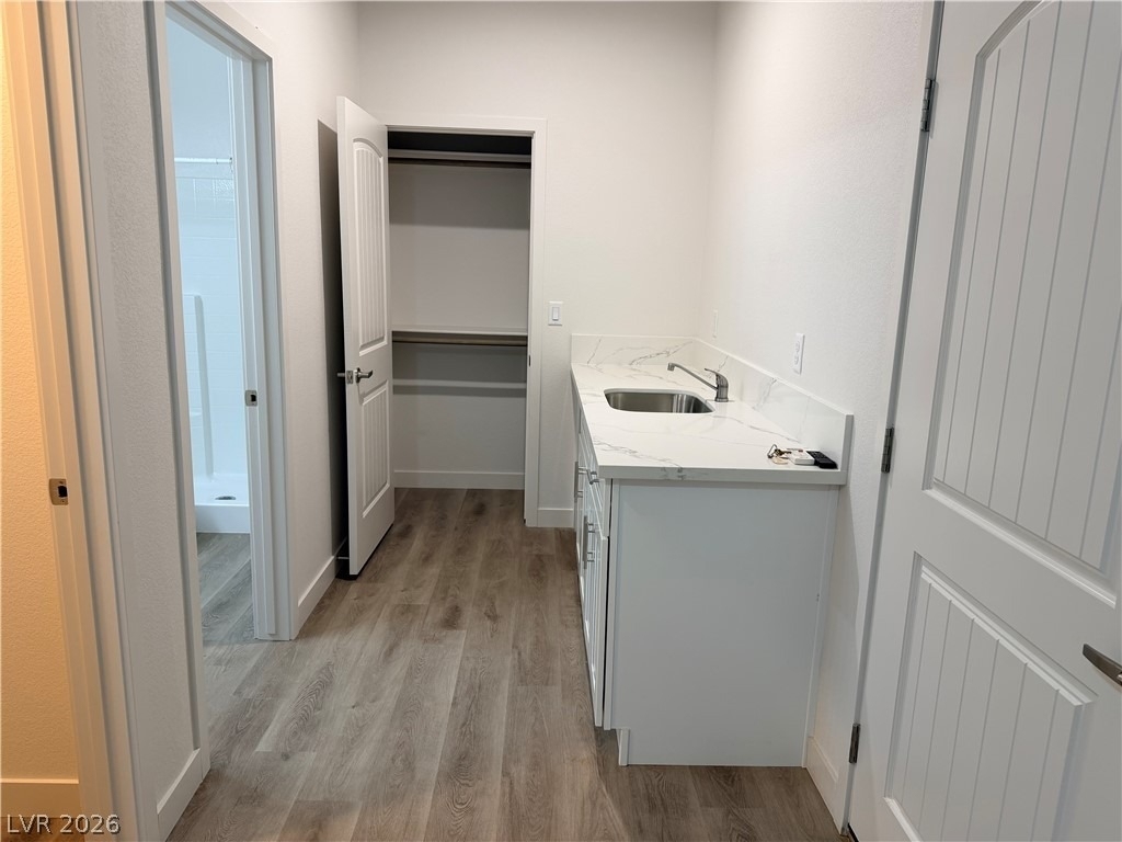 111 W Jarvis Unit B Road - Photo 3