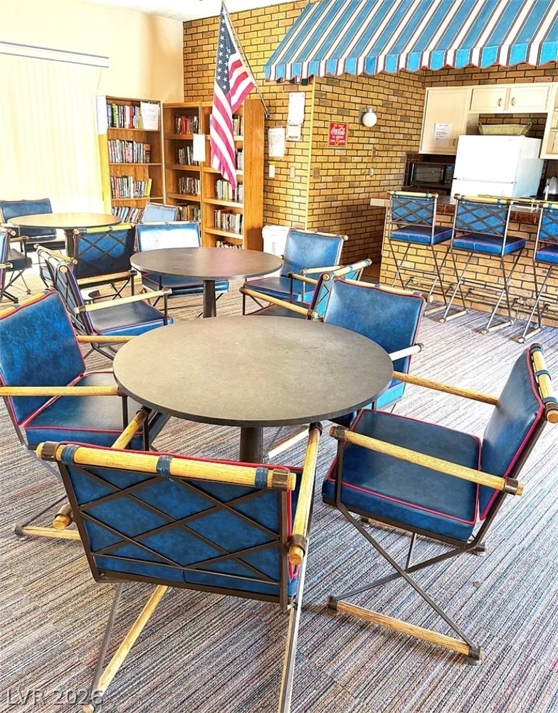 205 E Harmon Avenue - Photo 9