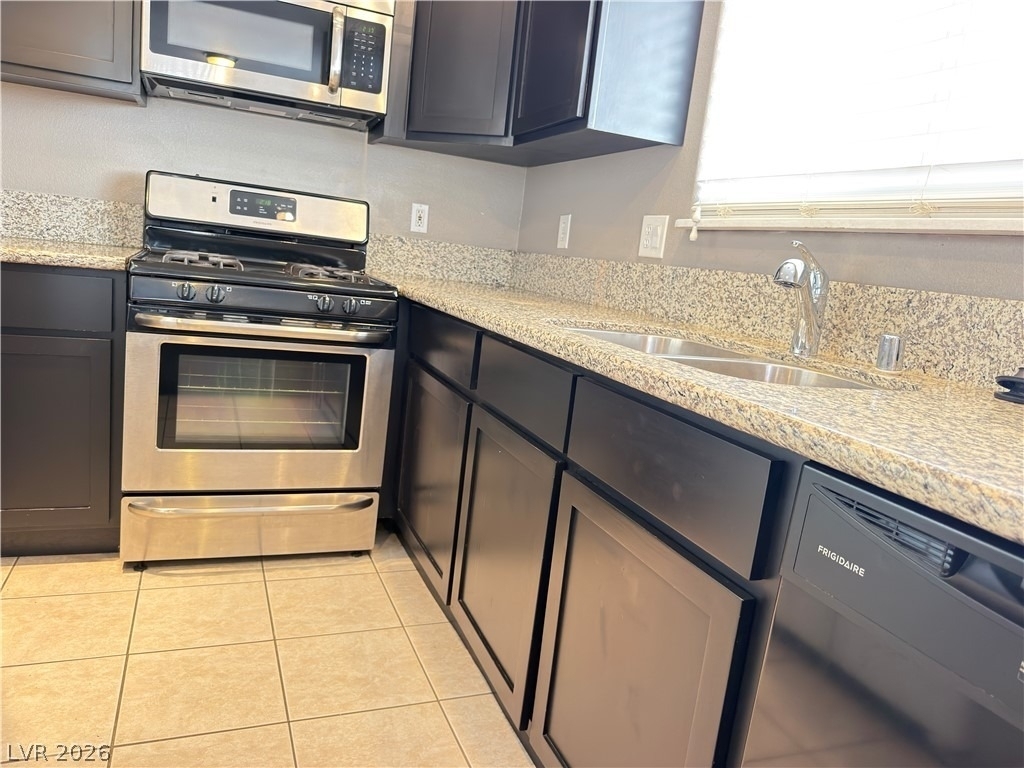 5376 Harvest Breeze Road - Photo 7