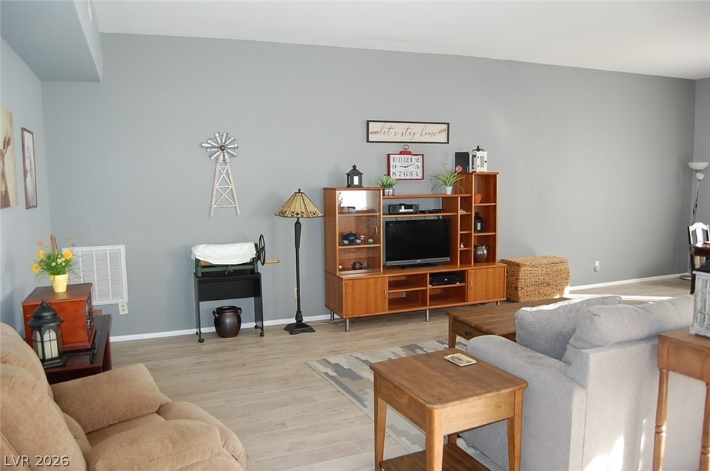 2980 Yucca Terrace Avenue - Photo 6