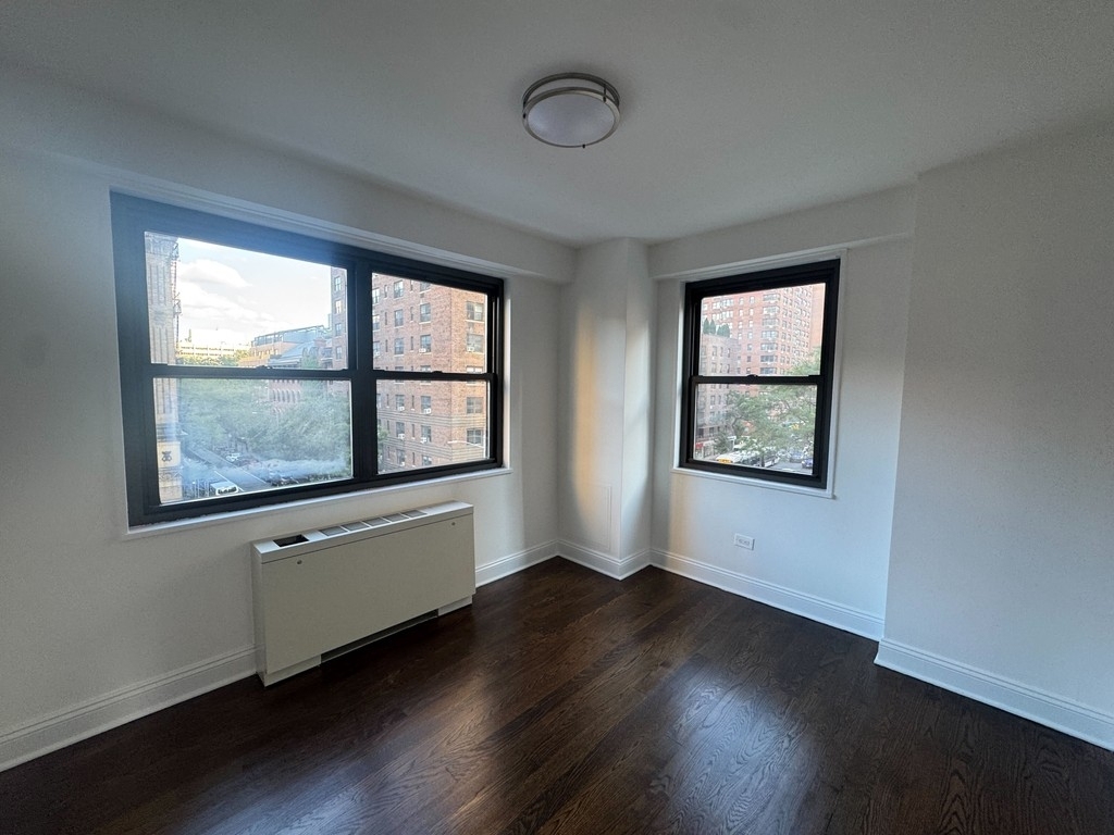 2BR in Gramercy - Photo 5