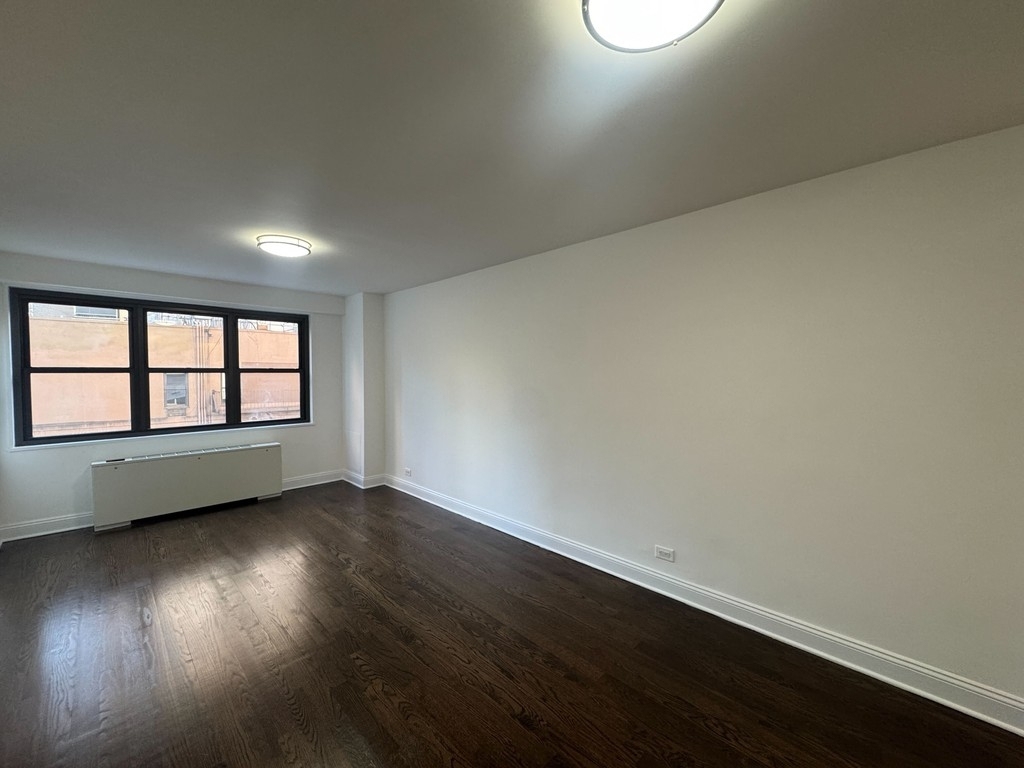 2BR in Gramercy - Photo 1