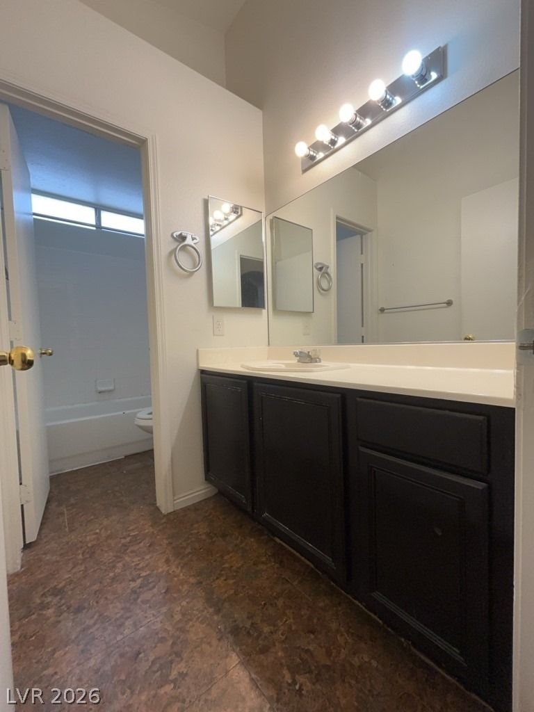 6643 Fallona Avenue - Photo 10