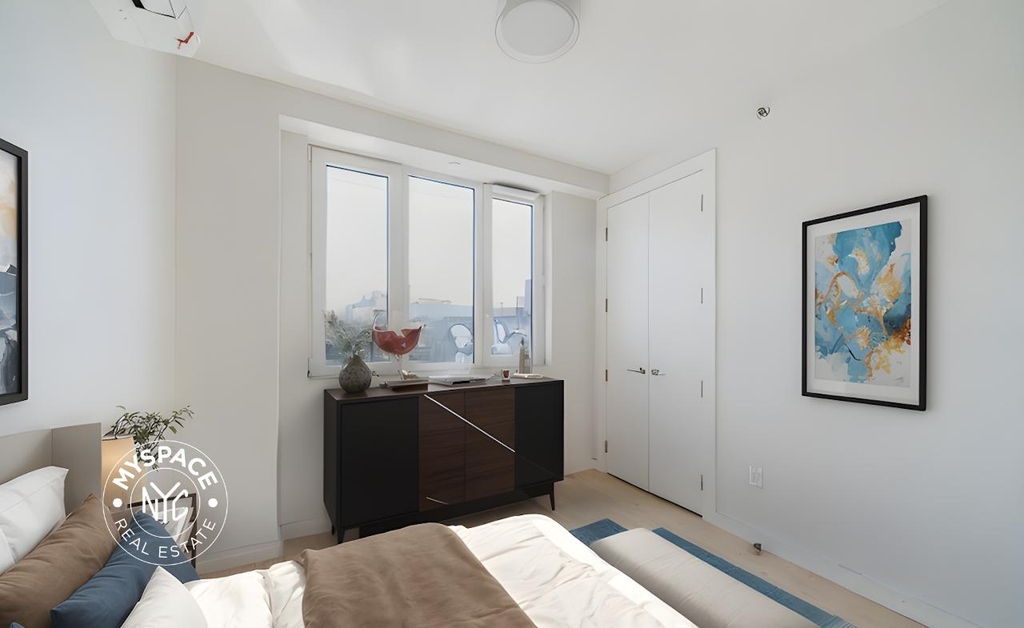 280 Meeker Avenue - Photo 5