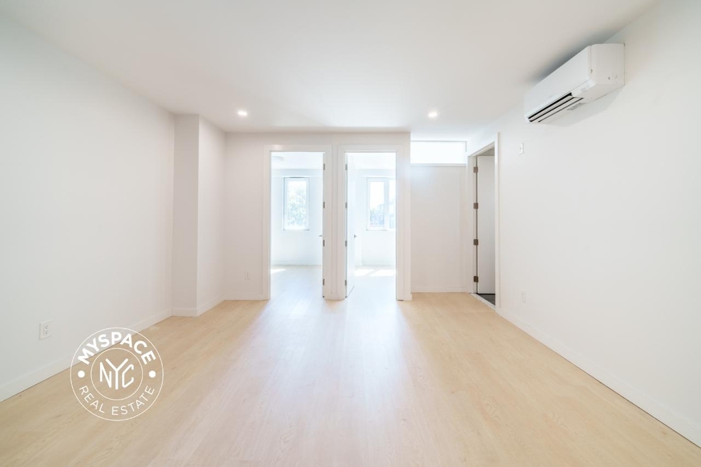 280 Meeker Avenue - Photo 4