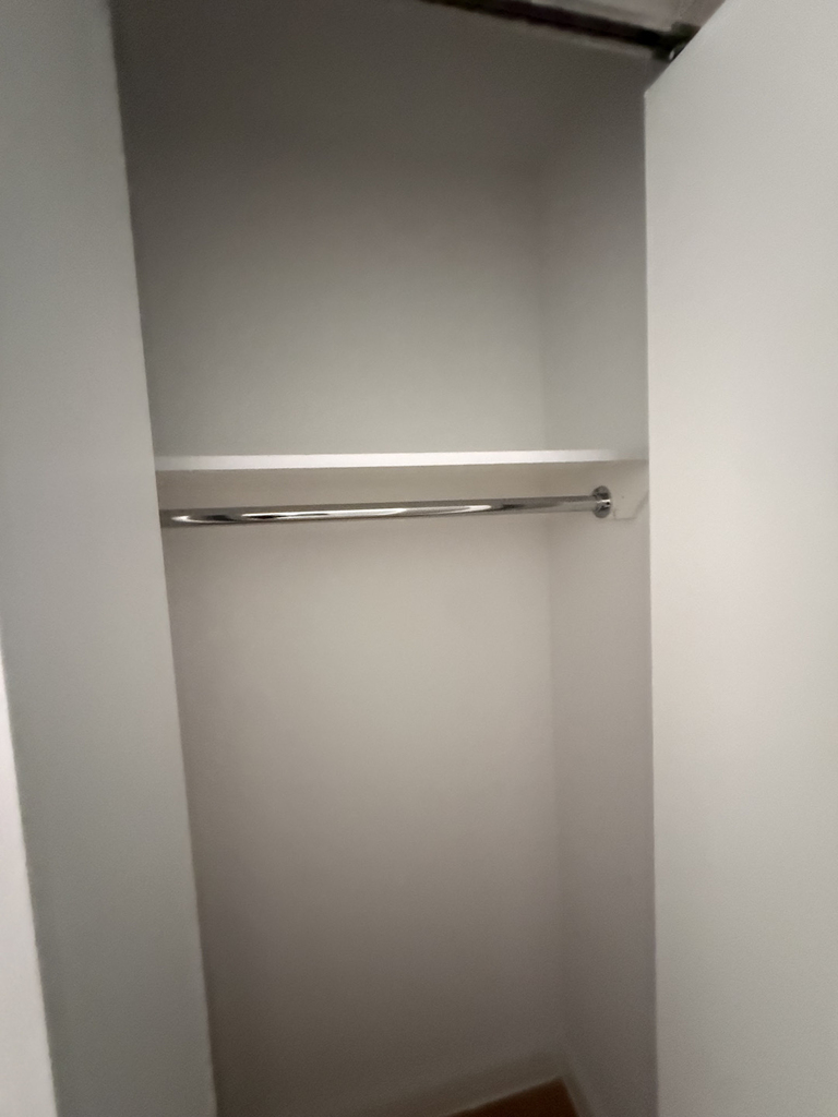 222 East 39th Street - Photo 9