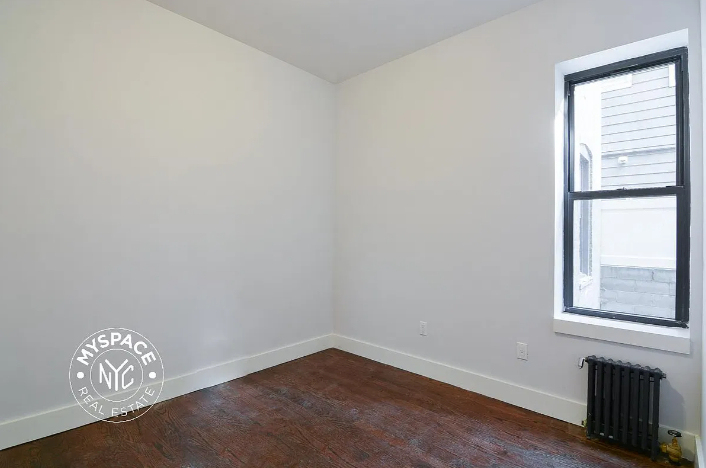 573 East 22nd Street - Photo 4