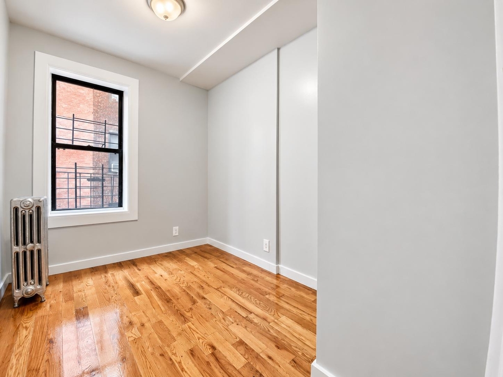 24 Thayer Street - Photo 4