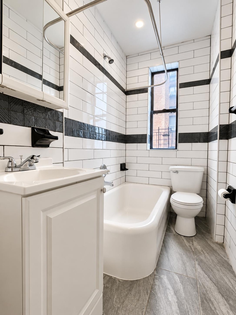24 Thayer Street - Photo 8