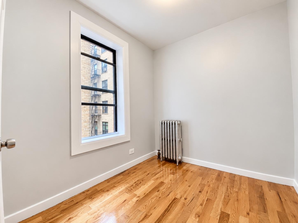 24 Thayer Street - Photo 6