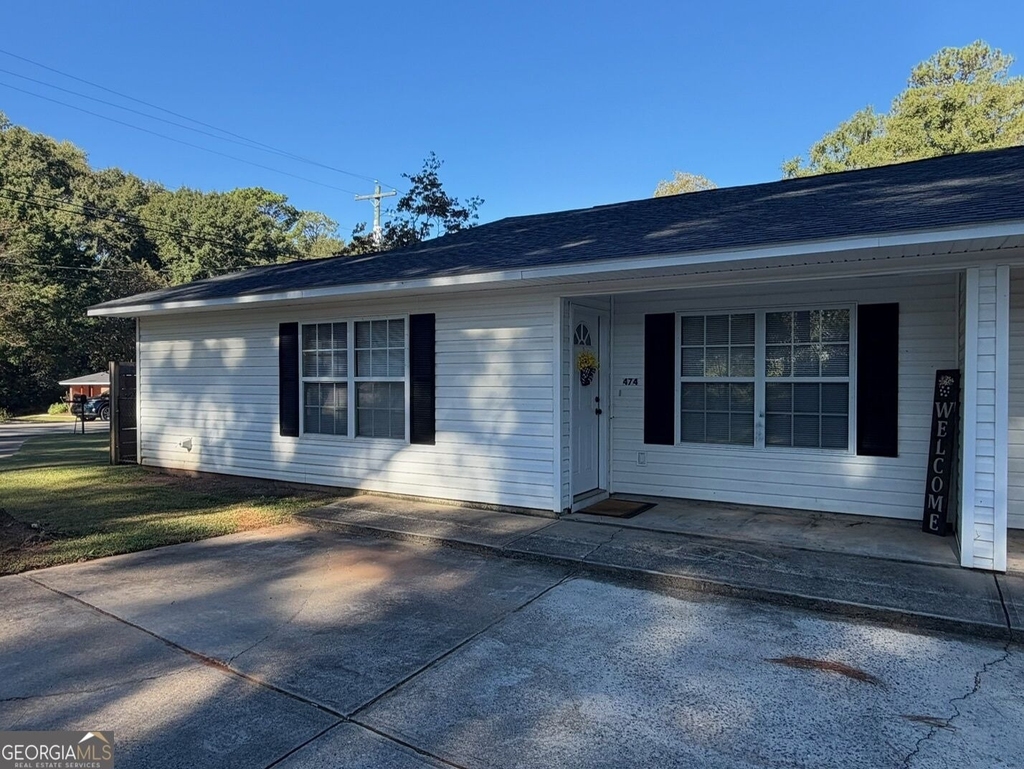 474 Kelly Lane - Photo 1