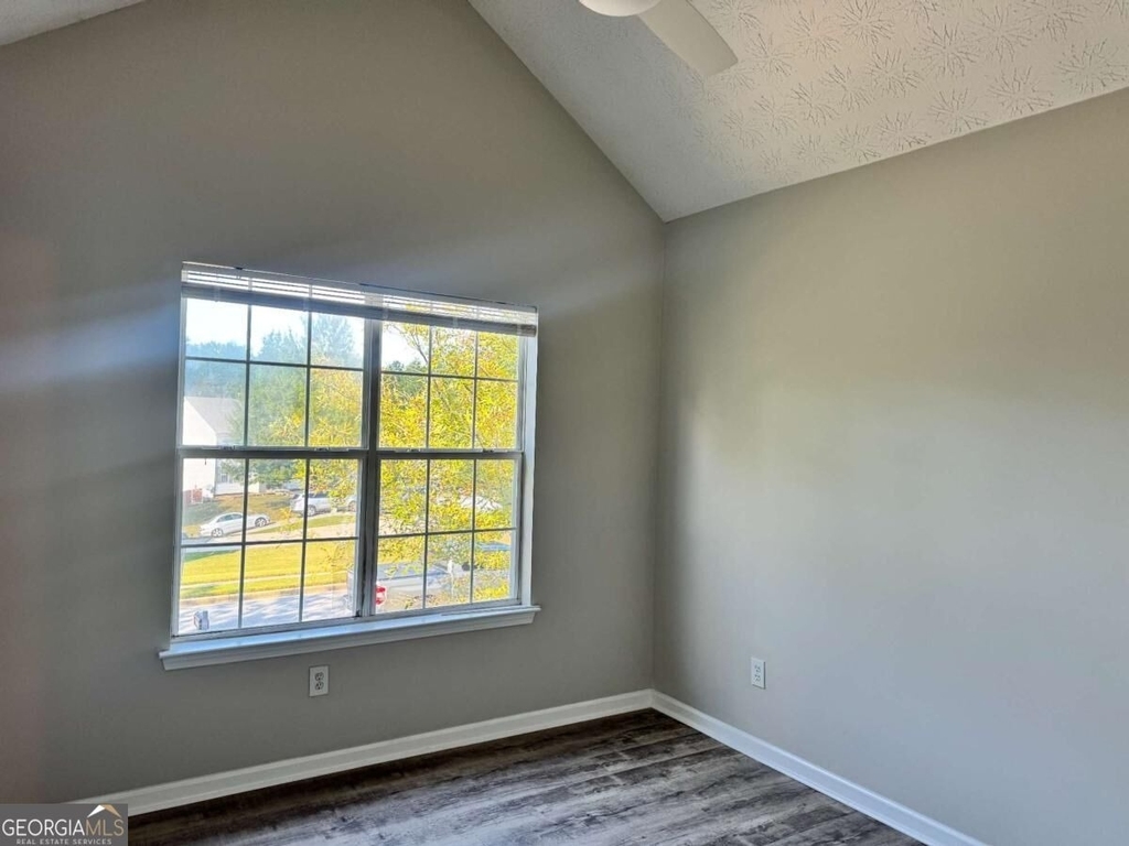 2493 Reeves Creek Road - Photo 21