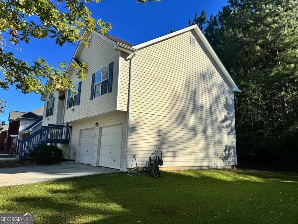 2493 Reeves Creek Road - Photo 2