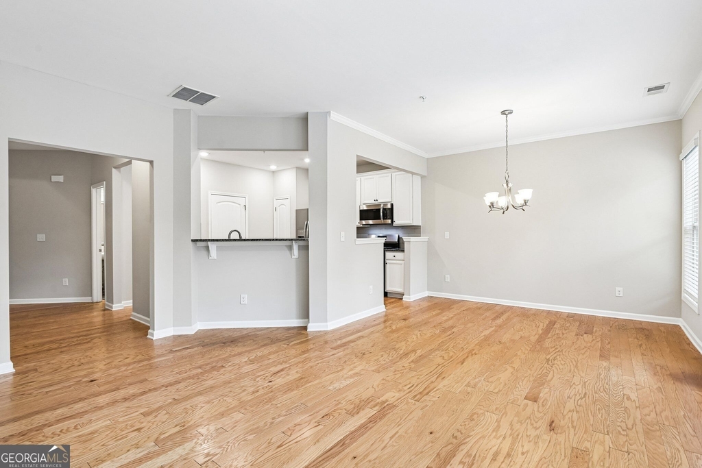 1208 Foxcroft Lane - Photo 4