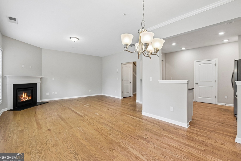 1208 Foxcroft Lane - Photo 6