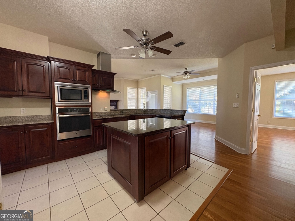 455 Joseph Chandler Drive - Photo 7