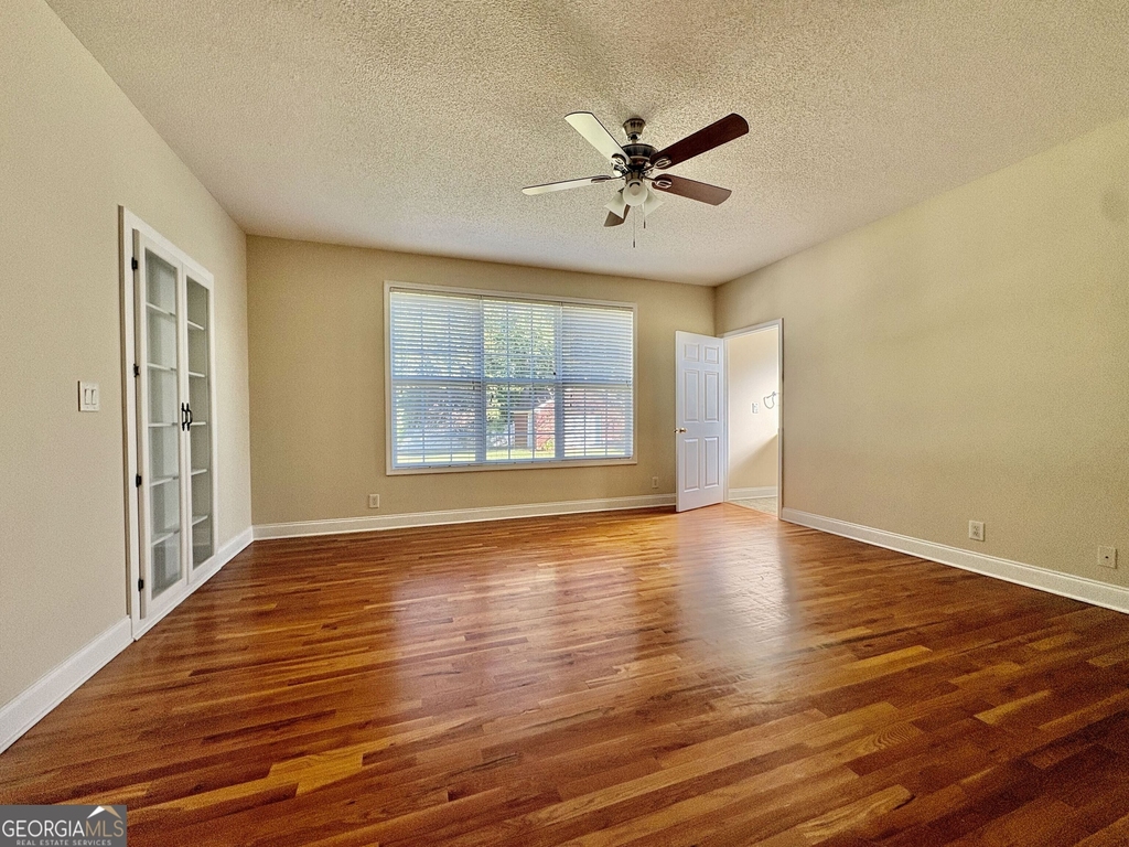455 Joseph Chandler Drive - Photo 9