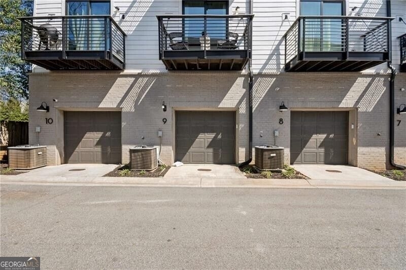 1350 May Avenue - Photo 36