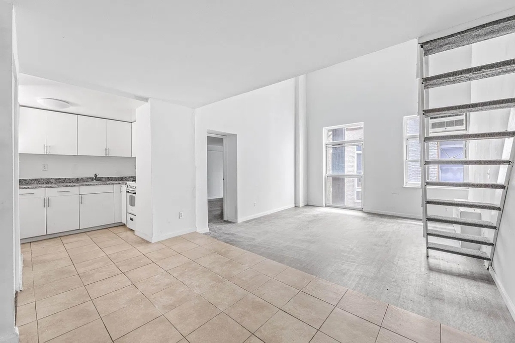 Near Gold Street and Fulton Street - Photo 0