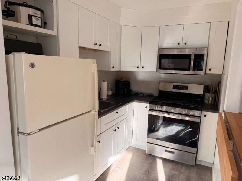 5012 Christopher St - Photo 3